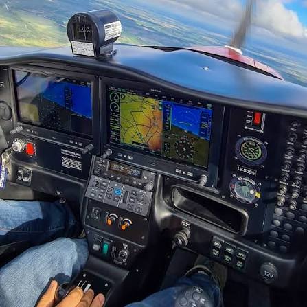 Mark Luedecke, instructor de vuelo